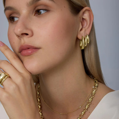 PAVOI Waterproof Set of 3 Chunky Hoop Earrings for Women - 14K Gold Plated Stainless Steel Oval Hoops - Thick Gold Earrings Collection - Lightweight Trendy Summer Accessories