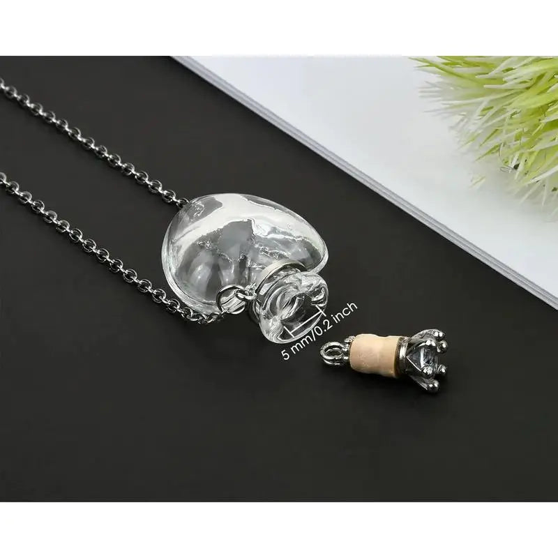 [Christmas Gift] Refillable Heart Perfume Necklace-Romantic Christmas Gift for Girlfriend | Viral Scent