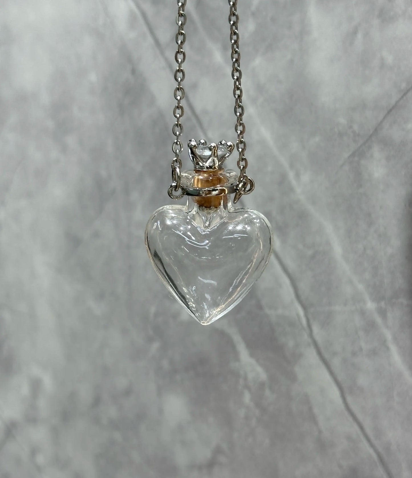 [Christmas Gift] Refillable Heart Perfume Necklace-Romantic Christmas Gift for Girlfriend | Viral Scent